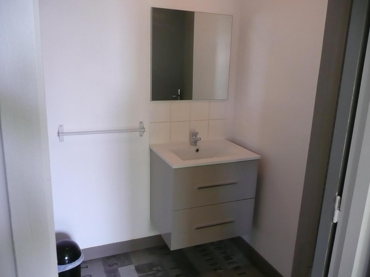 Appartement Tout Confort En Mezzanine A 20Mn A Pied Du Centre-Ville Avec Tv Et Wifi La Rochelle  Exterior foto